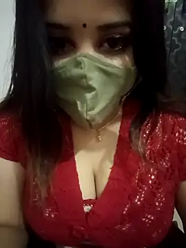 Beauty Queen Soniya online show from November 28, 2025, 5:13 pm