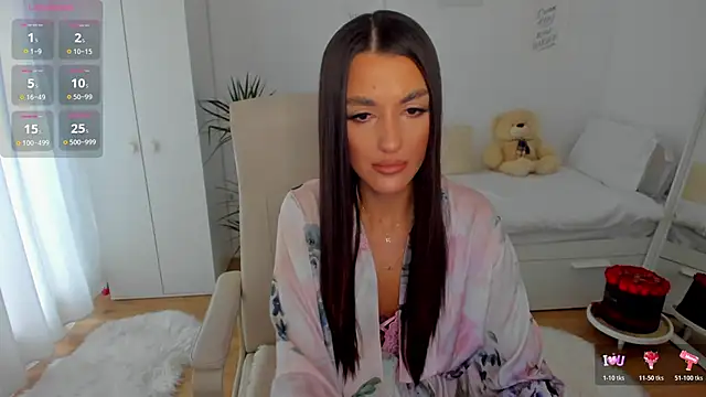 bubbledoll77 online show from February 17, 2026, 8:11 am