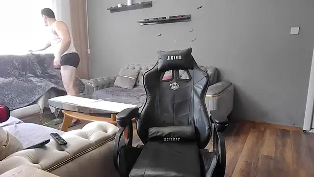 mastermute online show from February 11, 2026, 8:14 am