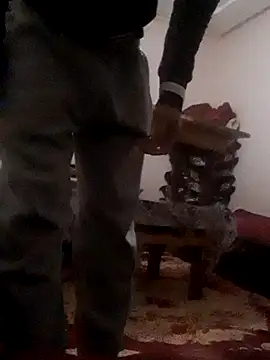 latarak321 online show from December 22, 2025, 11:43 am