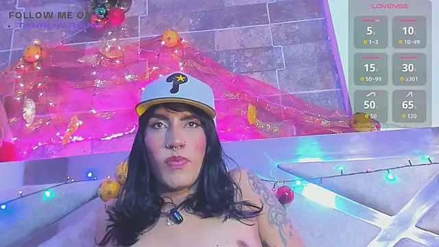 tahhlia rouge online show from November 14, 2025, 7:39 pm