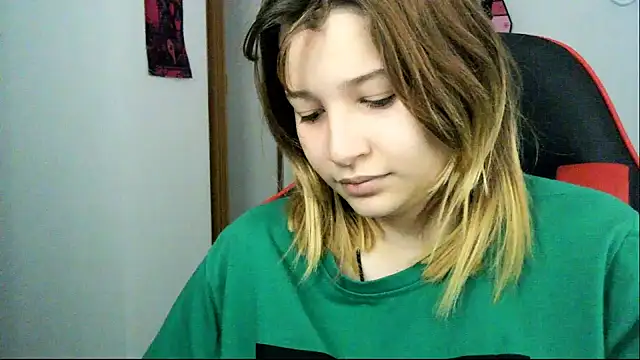 EmuOtori online show from February 2, 2026, 12:15 pm