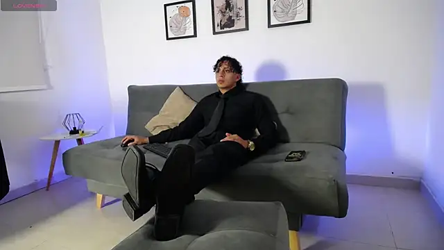 spike spigell online show from October 22, 2025, 4:12 am