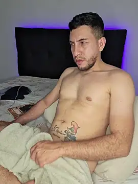 Alessfuck friends online show from April 3, 2026, 5:36 am