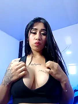 Snapshot of -HelloKitty_ chatting on October 10, 2025, 7:42 am -HelloKitty  online show from October 10, 2025, 7:42 am