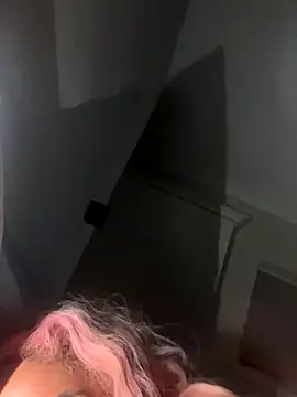 zara bellexx online show from December 21, 2025, 3:30 am