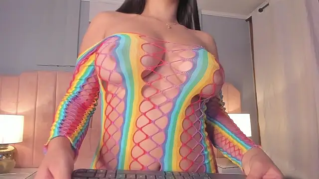 allisonpariss online show from November 11, 2025, 11:16 am