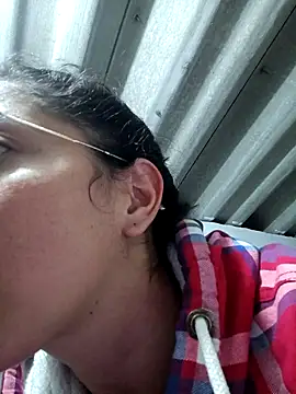 Snapshot of Eloisa_smith chatting on October 27, 2025, 5:19 am Eloisa smith online show from October 27, 2025, 5:19 am