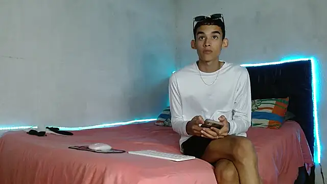 Paulosex12 online show from October 22, 2025, 11:25 pm