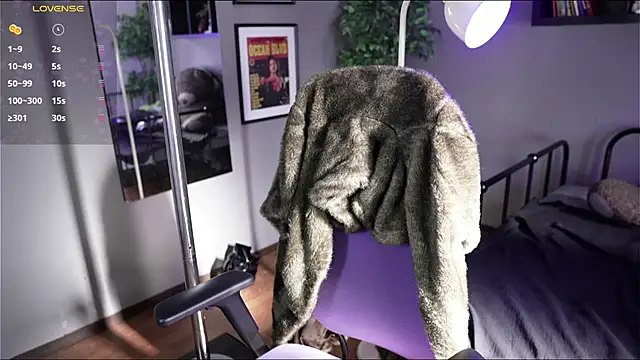 Snapshot of Bayonetta_doll chatting on February 27, 2026, 1:00 pm Bayonetta doll online show from February 27, 2026, 1:00 pm