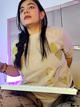 DayanaNaughty online show from November 25, 2025, 3:40 am