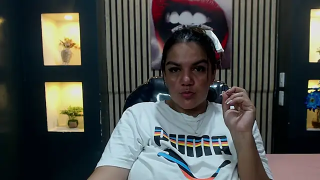 Snapshot of ruby_jimenez19 chatting on October 19, 2025, 9:39 pm ruby jimenez19 online show from October 19, 2025, 9:39 pm