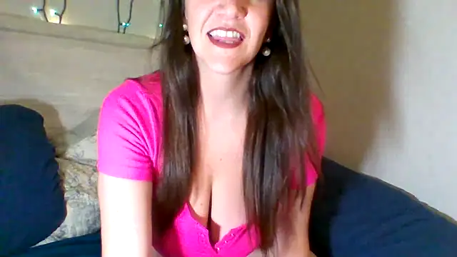 easy briezy online show from October 8, 2025, 2:02 am