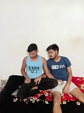 BiggerDickGuy online show from June 13, 2026, 5:38 am