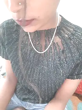 Snapshot of Mahi677 chatting on January 19, 2026, 4:38 am Mahi677 online show from January 19, 2026, 4:38 am