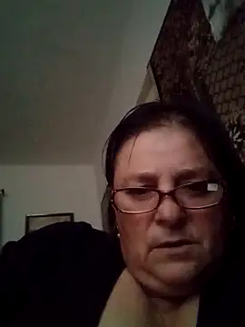 Snapshot of MilaCold5443 chatting on November 27, 2025, 11:32 am MilaCold5443 online show from November 27, 2025, 11:32 am