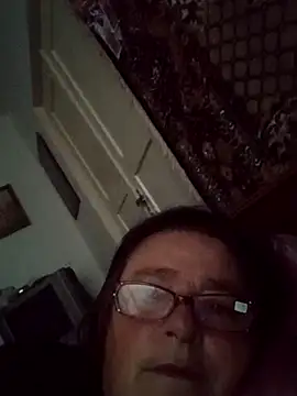 Snapshot of MilaCold5443 chatting on October 21, 2025, 5:51 am MilaCold5443 online show from October 21, 2025, 5:51 am