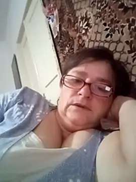 Snapshot of MilaCold5443 chatting on November 19, 2025, 6:13 am MilaCold5443 online show from November 19, 2025, 6:13 am