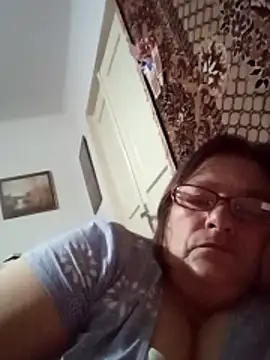 Snapshot of MilaCold5443 chatting on November 28, 2025, 1:28 am MilaCold5443 online show from November 28, 2025, 1:28 am