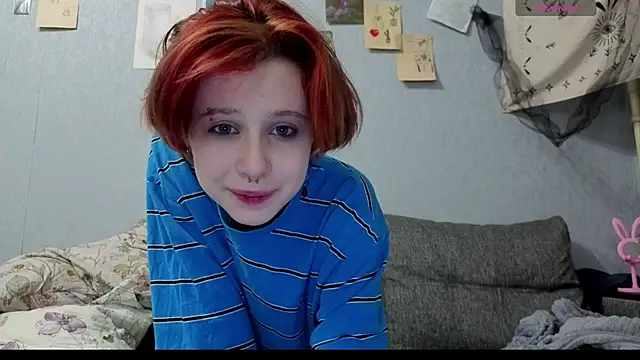 Snapshot of RubiReynnn chatting on October 11, 2025, 7:04 pm RubiReynnn online show from October 11, 2025, 7:04 pm