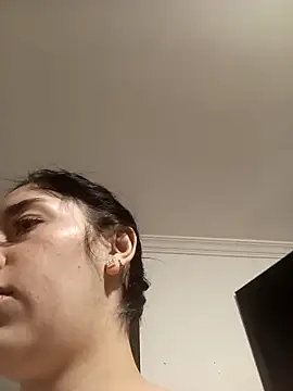 AbbyLewiis online show from October 31, 2025, 11:18 am