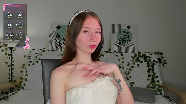 try love  online show from December 3, 2025, 10:14 am