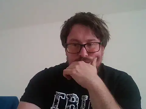 Snapshot of czechguy chatting on November 1, 2025, 1:38 pm czechguy online show from November 1, 2025, 1:38 pm