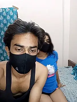 Snapshot of Lovebirdss chatting on October 15, 2025, 12:13 pm Lovebirdss online show from October 15, 2025, 12:13 pm