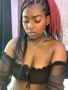 KarinaFlowers  online show from November 18, 2025, 12:30 pm