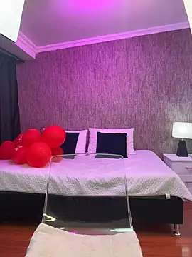 KarinaFlowers  online show from February 23, 2026, 12:06 pm