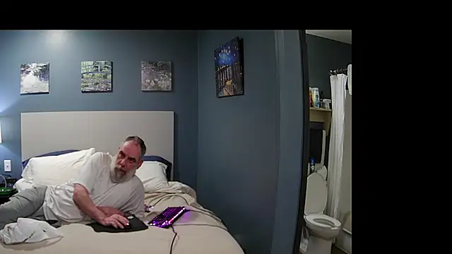 Fuck-Buddy-4U online show from October 31, 2025, 2:19 am