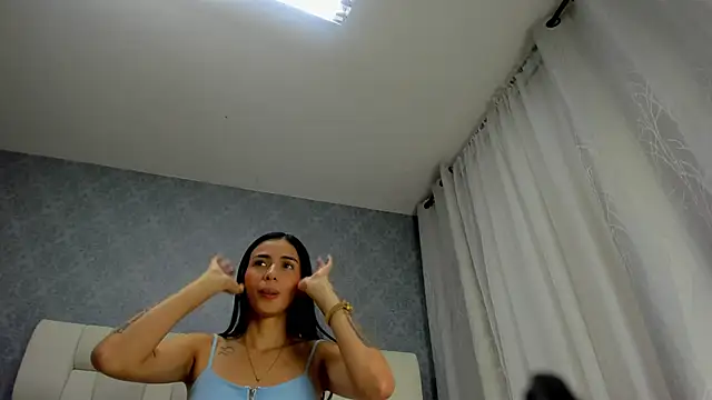 Snapshot of nicollandjhon chatting on November 15, 2025, 1:31 am nicollandjhon online show from November 15, 2025, 1:31 am