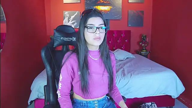 Snapshot of Aranzza_Ross chatting on November 5, 2025, 12:30 pm Aranzza Ross online show from November 5, 2025, 12:30 pm