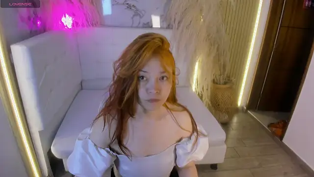 SweetBriana online show from October 30, 2025, 11:41 am