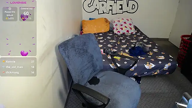 Miss  kendra  online show from December 20, 2025, 2:42 pm