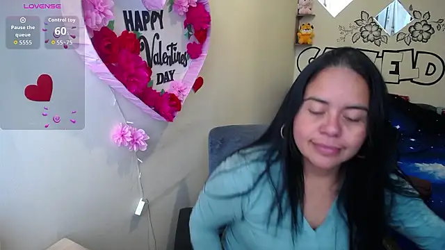 Miss  kendra  online show from March 18, 2026, 2:41 pm