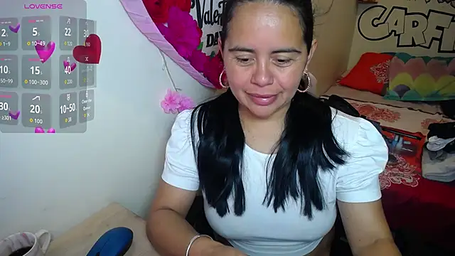 Miss  kendra  online show from March 8, 2026, 3:04 pm