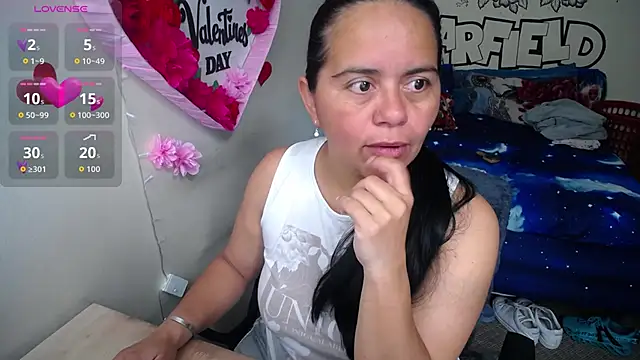 Miss  kendra  online show from March 26, 2026, 1:31 pm