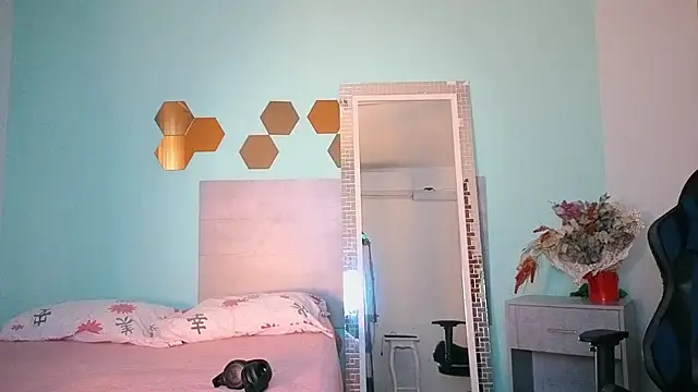 Darkcandyboy online show from October 14, 2025, 12:50 pm