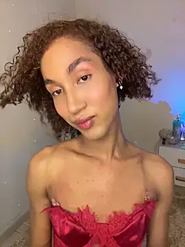Snapshot of Chloe_Celeste chatting on May 15, 2026, 11:14 pm Chloe Celeste online show from May 15, 2026, 11:14 pm