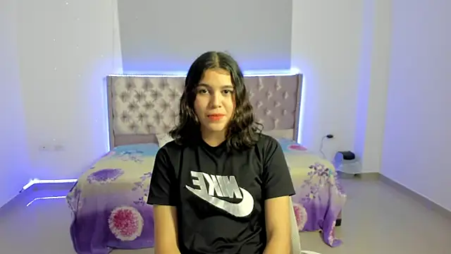 beiby glow online show from October 9, 2025, 1:55 pm