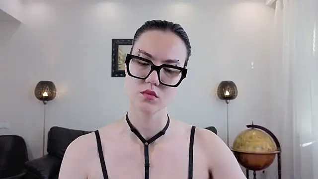 Marie Fitch online show from July 9, 2026, 3:51 am