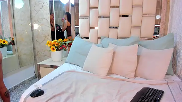 kaorybliss online show from November 14, 2025, 5:49 pm