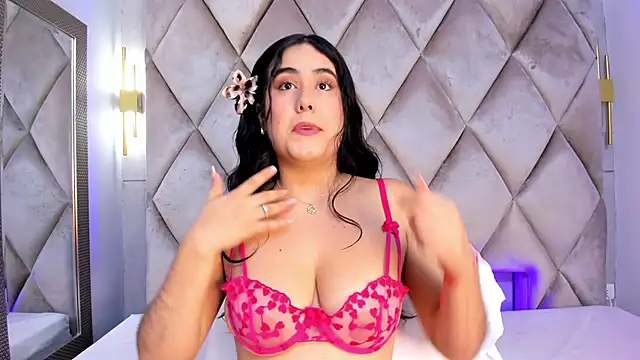 Snapshot of GabyParker_ chatting on November 10, 2025, 12:43 pm GabyParker online show from November 10, 2025, 12:43 pm