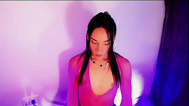 babysomeer online show from November 29, 2025, 5:18 am