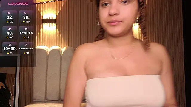 Snapshot of Kendall_rossii_ chatting on November 28, 2025, 3:07 am Kendall rossii online show from November 28, 2025, 3:07 am