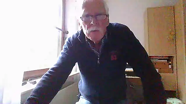 super-snoopy online show from October 26, 2025, 9:20 am