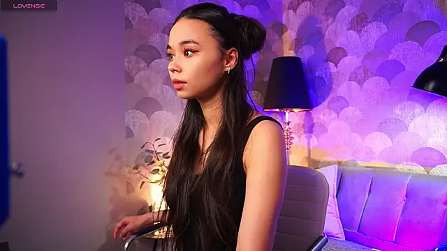 Snapshot of i_am_eva chatting on October 12, 2025, 2:18 pm i am eva online show from October 12, 2025, 2:18 pm