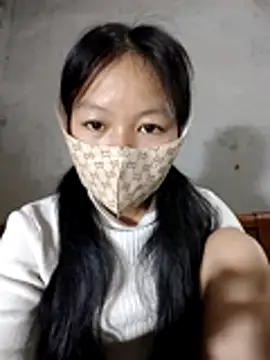 Han-han123 online show from December 4, 2025, 9:25 pm