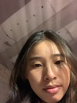 Han-han123 online show from November 22, 2025, 10:30 pm